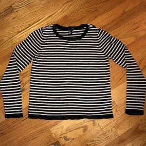 H&M S Black and White striped sweater - Small